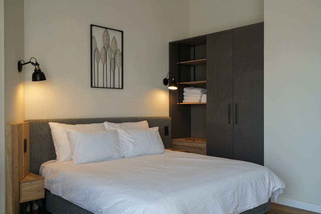Apartique Hotel Yerusalem Bagian luar foto